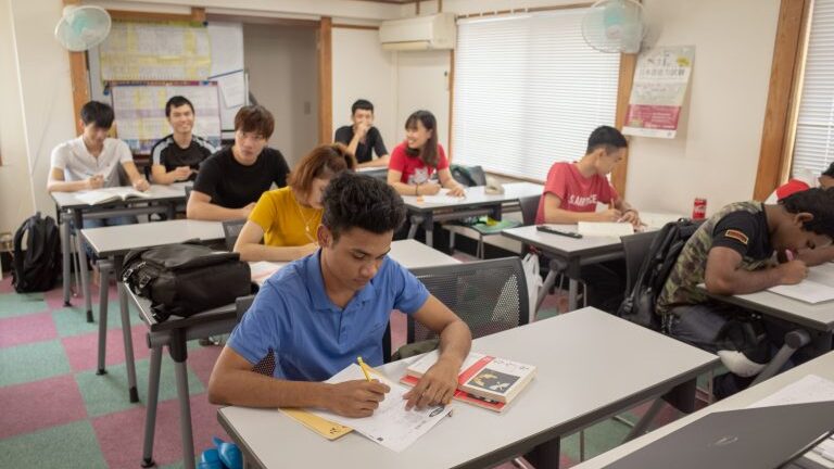 東京グローブ言語学院　日本語学校